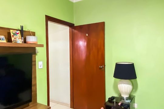 Quarto 1 de casa à venda com 4 quartos, 192m² em Parque Boturussu, São Paulo