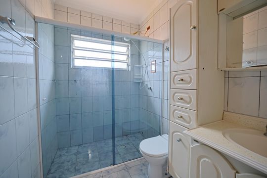 Banheiro de casa para alugar com 2 quartos, 50m² em Jardim Nordeste, São Paulo