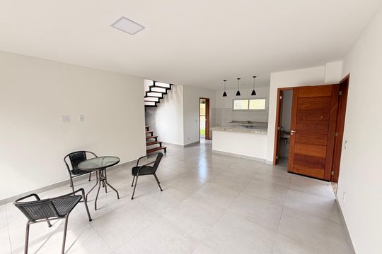 Casa para alugar com 2 quartos, 122m² em Bonsucesso, Petrópolis