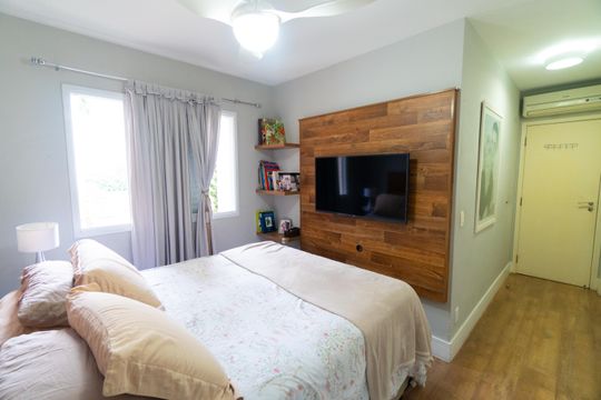 Suite de apartamento à venda com 2 quartos, 93m² em Jabaquara, São Paulo