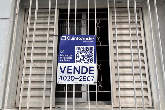 Placa de apartamento à venda com 1 quarto, 47m² em Pinheiros, São Paulo