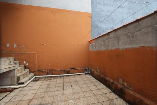 Quintal de casa para alugar com 2 quartos, 100m² em Vila Cardoso Franco, São Paulo