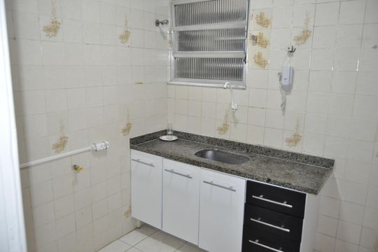 Cozinha de apartamento à venda com 2 quartos, 50m² em Méier, Rio de Janeiro