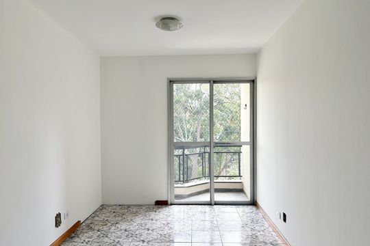 Sala de apartamento à venda com 3 quartos, 80m² em City América, São Paulo
