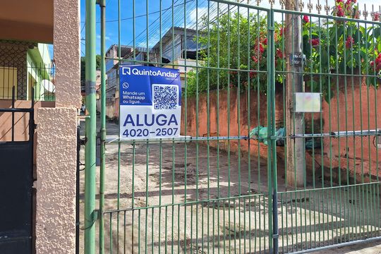 Placa de casa para alugar com 2 quartos, 58m² em Rocha, São Gonçalo