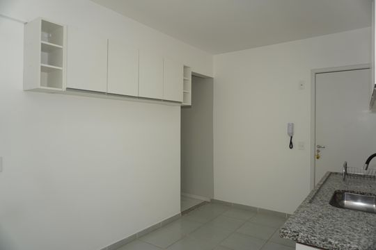 Cozinha de apartamento para alugar com 4 quartos, 132m² em Vila Bonfim, Embu das Artes