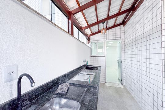 Apartamento para alugar com 3 quartos, 140m² em Bairro da Glória, Contagem