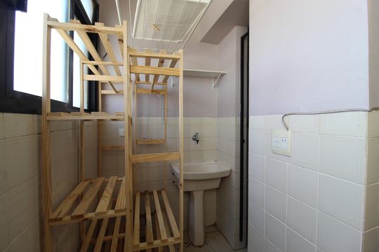 Cozinha e Área de Serviço de apartamento para alugar com 2 quartos, 65m² em Vila Olímpia, São Paulo