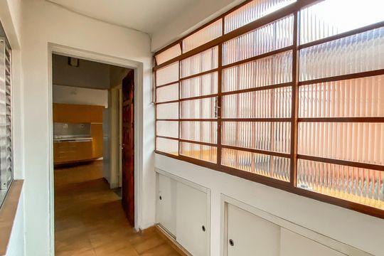 Área de Serviço de casa para alugar com 5 quartos, 250m² em Parque Maria Luiza, São Paulo