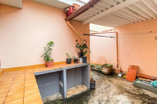 Quintal de casa para alugar com 5 quartos, 250m² em Parque Maria Luiza, São Paulo