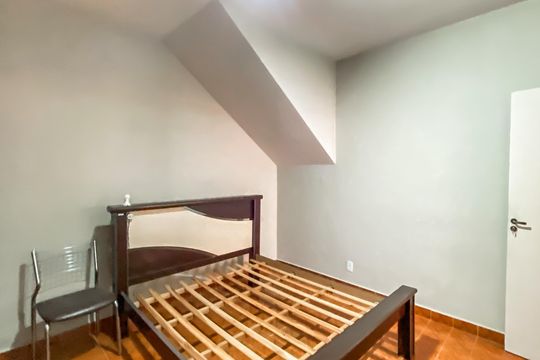 Quarto 3 de casa para alugar com 5 quartos, 250m² em Parque Maria Luiza, São Paulo