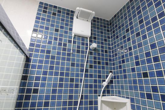 Banheiro 1 de casa para alugar com 2 quartos, 100m² em Portinho, Cabo Frio