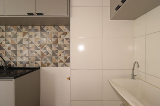 Área de Serviço de apartamento para alugar com 2 quartos, 36m² em Santa Maria, Santo André