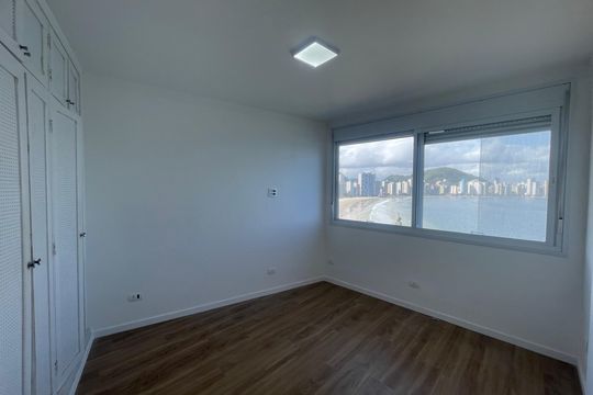 Quarto de apartamento para alugar com 1 quarto, 50m² em Morro dos Barbosas, São Vicente