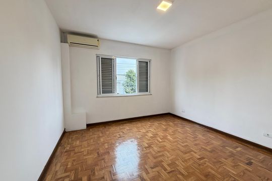 Quarto 1 de casa para alugar com 3 quartos, 173m² em Vila Regente Feijó, São Paulo