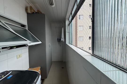 Área de Serviço de apartamento à venda com 2 quartos, 65m² em Santo Antônio, Osasco