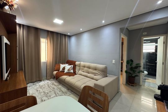 Sala de apartamento à venda com 2 quartos, 65m² em Santo Antônio, Osasco