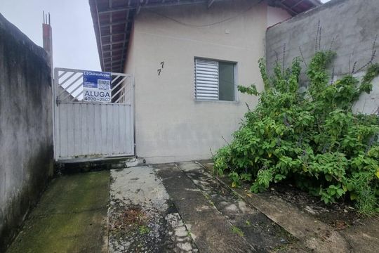 Fachada de casa de condomínio para alugar com 2 quartos, 104m² em Jardim Guilhermino, Guarulhos