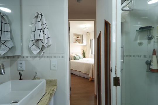 Banheiro de apartamento à venda com 2 quartos, 54m² em Vila Matilde, São Paulo
