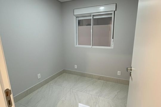 Apartamento à venda com 1 quarto, 50m² em Jardim São Luís, São Paulo