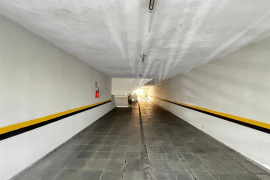 Garagem de apartamento para alugar com 2 quartos, 70m² em Vila Valparaíso, Santo André