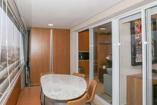 Sacada de apartamento à venda com 2 quartos, 67m² em Parque Industrial Tomas Edson, São Paulo