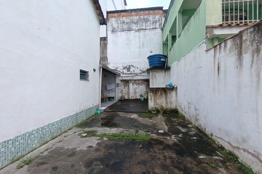 Garagem de casa para alugar com 2 quartos, 18m² em Kennedy, Nova Iguaçu