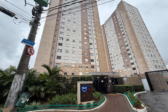 Fachada de apartamento para alugar com 2 quartos, 41m² em Vila Pirituba, São Paulo