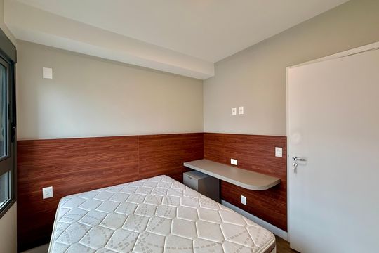 Suíte 2 de apartamento para alugar com 2 quartos, 68m² em Jardim das Acacias, São Paulo
