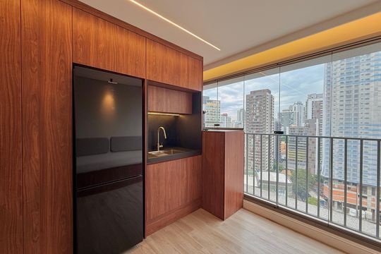 Cozinha de apartamento para alugar com 2 quartos, 68m² em Jardim das Acacias, São Paulo