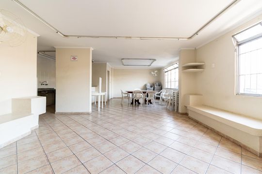 Apartamento à venda com 2 quartos, 55m² em Vila Babilonia, São Paulo
