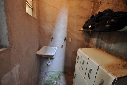 Área de Serviço de casa para alugar com 1 quarto, 35m² em Vila Nova Galvão, São Paulo