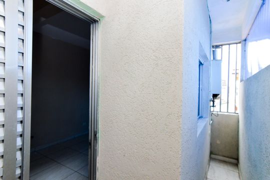 Sacada - Suíte de casa à venda com 2 quartos, 111m² em Jardim Santa Cecilia, Guarulhos
