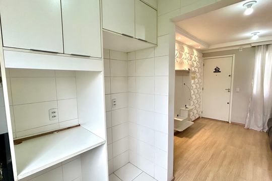 Cozinha e Área de Serviço de apartamento para alugar com 2 quartos, 38m² em Jardim Albertina, Guarulhos