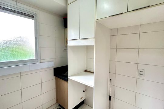 Cozinha e Área de serviço  de apartamento para alugar com 2 quartos, 38m² em Jardim Albertina, Guarulhos