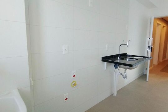 Cozinha e Área de Serviço de apartamento para alugar com 1 quarto, 47m² em Jardim Japão, Suzano
