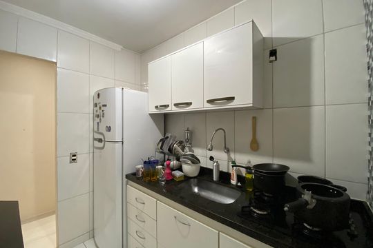 Cozinha de apartamento à venda com 3 quartos, 55m² em Raposo Tavares, São Paulo