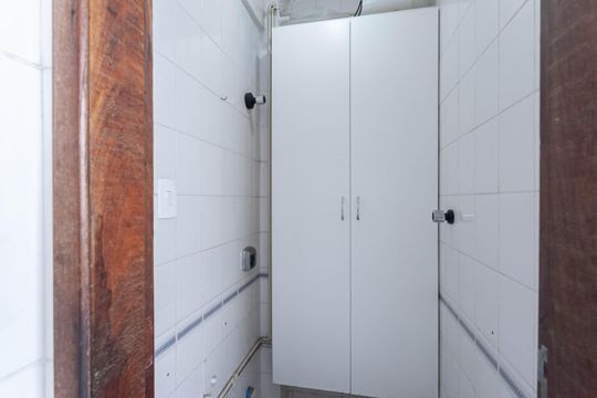 Despensa de apartamento à venda com 3 quartos, 100m² em Coração Eucarístico, Belo Horizonte