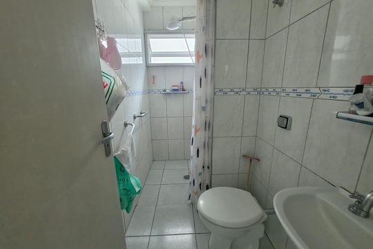 Banheiro de apartamento à venda com 2 quartos, 41m² em Sumarezinho, São Paulo