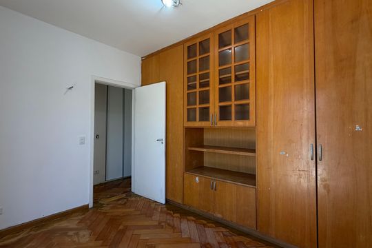 Casa de Condomínio para alugar com 5 quartos, 384m² em Residencial Euroville, Carapicuíba