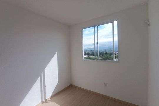 Quarto 2 de apartamento para alugar com 2 quartos, 42m² em Jardim Alvorada, Nova Iguaçu