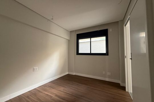 Quarto de apartamento à venda com 3 quartos, 91m² em Cidade Nova, Belo Horizonte