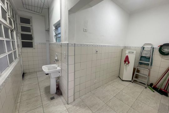 Área de Serviço de apartamento para alugar com 2 quartos, 118m² em Itararé, São Vicente