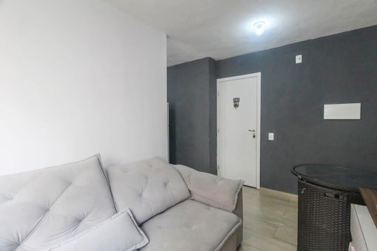 Sala de apartamento para alugar com 2 quartos, 42m² em Parque São Lourenço, São Paulo
