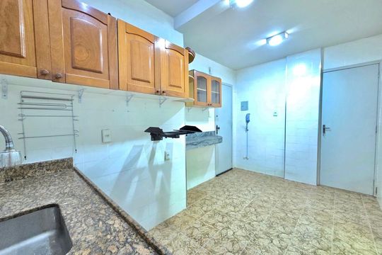 Cozinha de apartamento à venda com 2 quartos, 70m² em Padre Eustáquio, Belo Horizonte