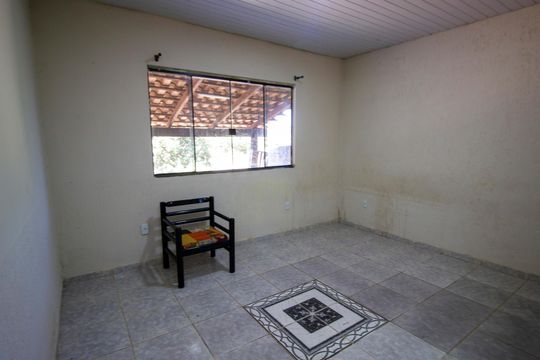 Casa de Condomínio à venda com 2 quartos, 72m² em Conjunto 04, Brasília