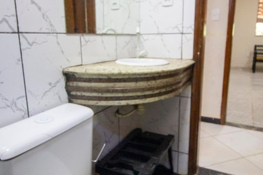 Casa de Condomínio à venda com 2 quartos, 72m² em Conjunto 04, Brasília