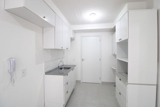 Cozinha de apartamento para alugar com 1 quarto, 27m² em Planalto Paulista, São Paulo