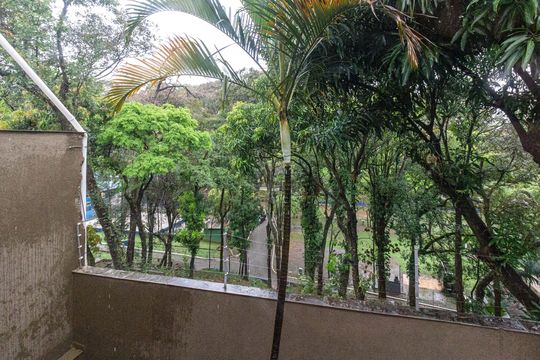 Quarto 3 - vista de casa para alugar com 3 quartos, 400m² em Torres Tibagy, Guarulhos