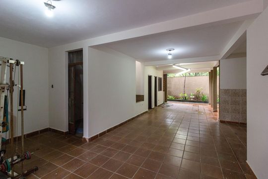 Garagem e area de lazer de casa para alugar com 3 quartos, 400m² em Torres Tibagy, Guarulhos